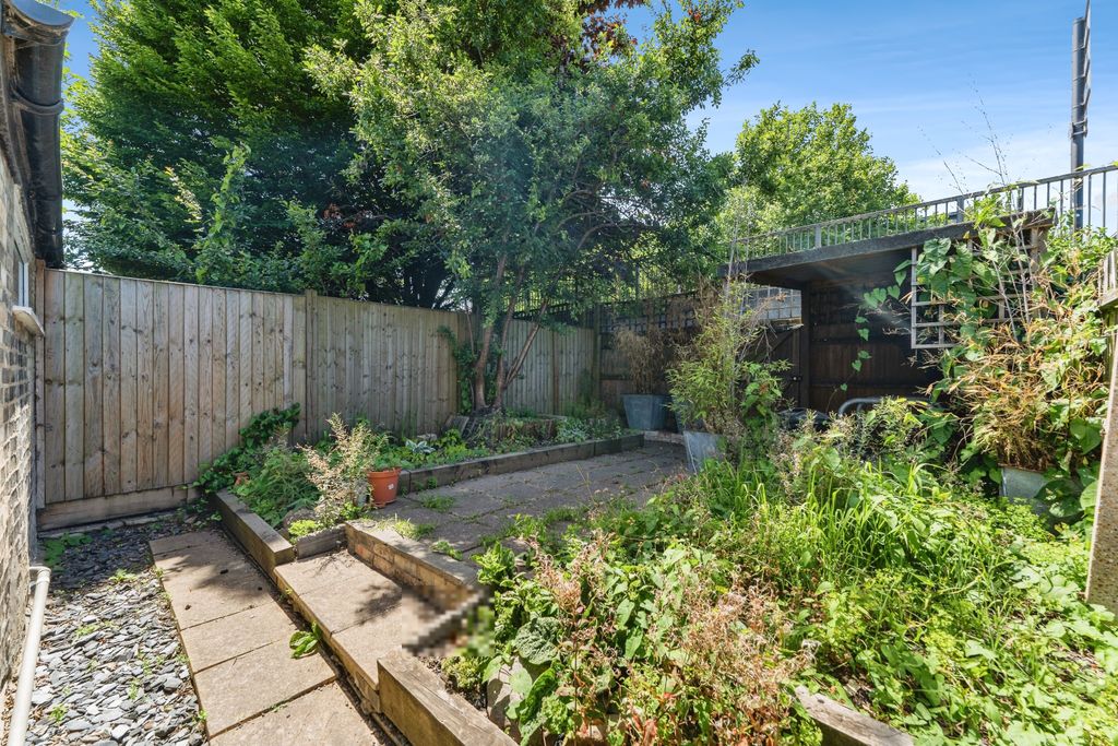 Property photo 2 of 19 Rear Garden