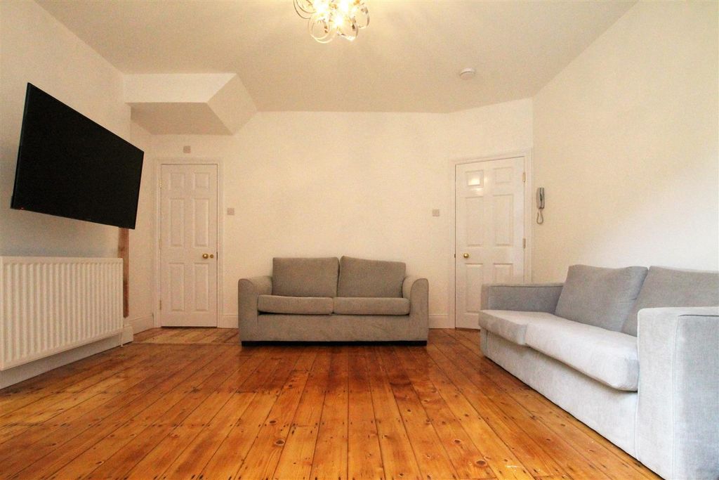 Property photo 2 of 7 1.Jpg