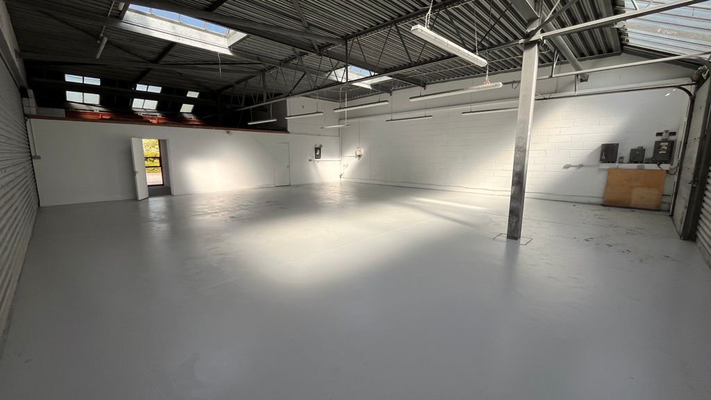 Property photo 2 of 6 Photo 4