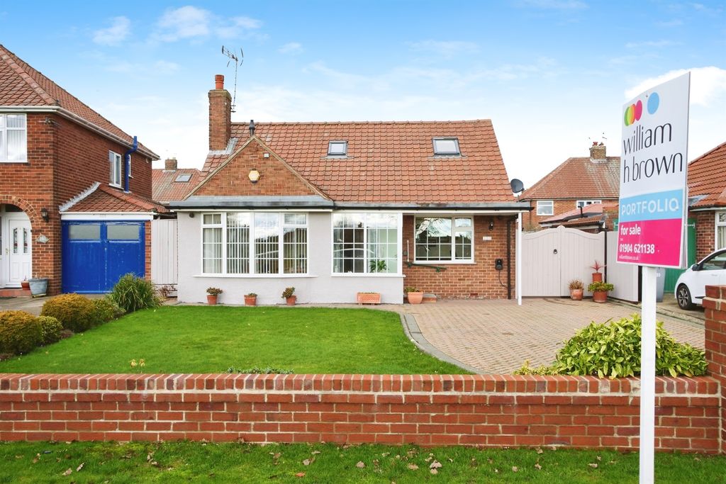 Property photo 1 of 25