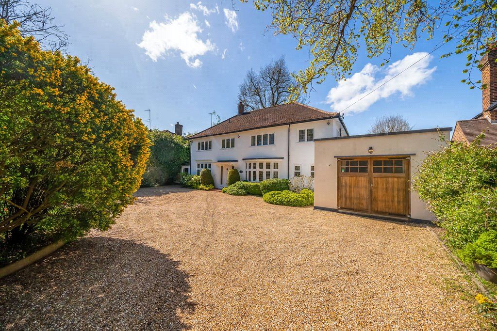 Property photo 3 of 47 Picture No. 11