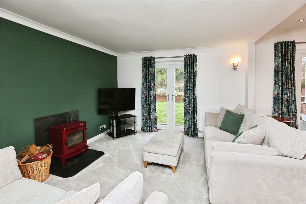 Property photo 2 of 13 Picture No. 07