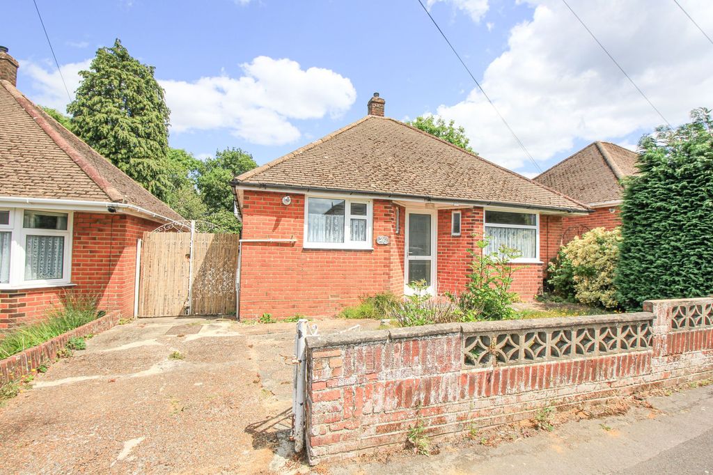 Property photo 1 of 12