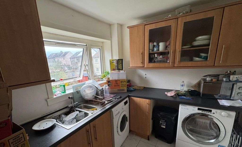 Property photo 2 of 3