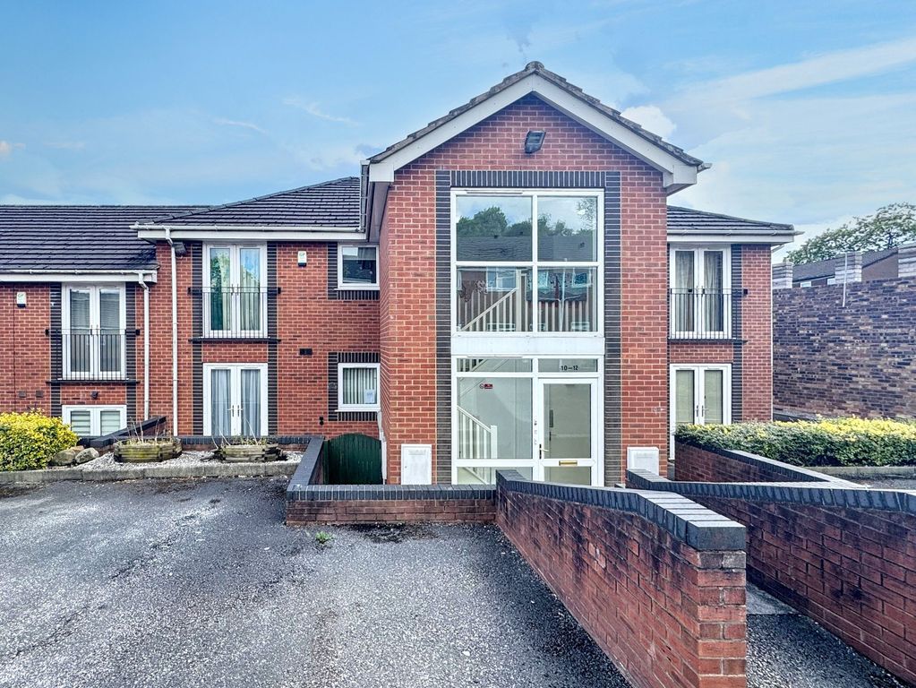 Property photo 1 of 8