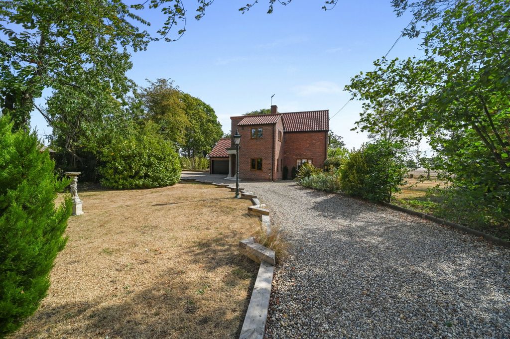 Property photo 1 of 29