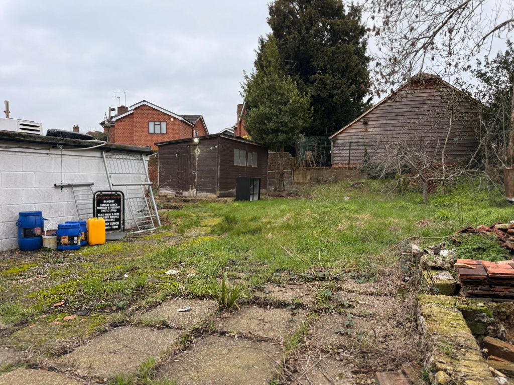 Property photo 3 of 25