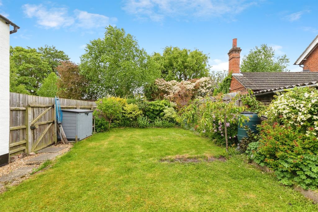 Property photo 2 of 19