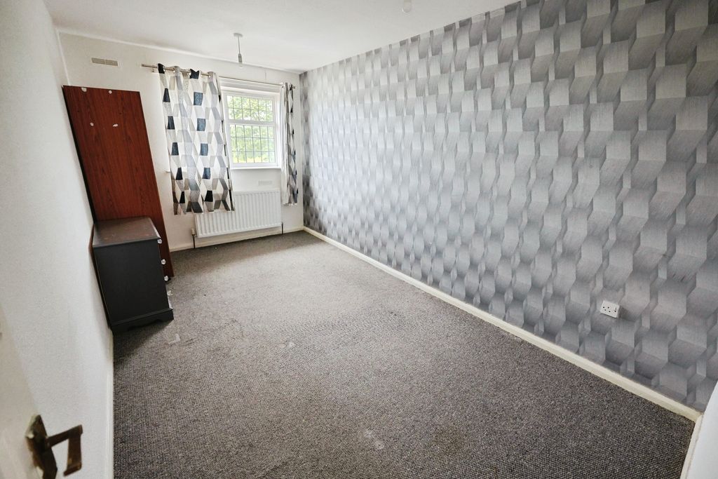 Property photo 2 of 14 Pbox-Img.Jpg