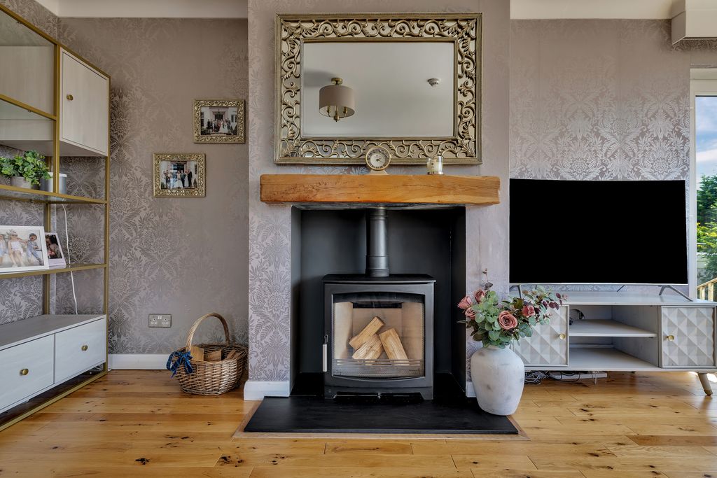 Property photo 3 of 48 20-Print-2 Rannoch Road_8