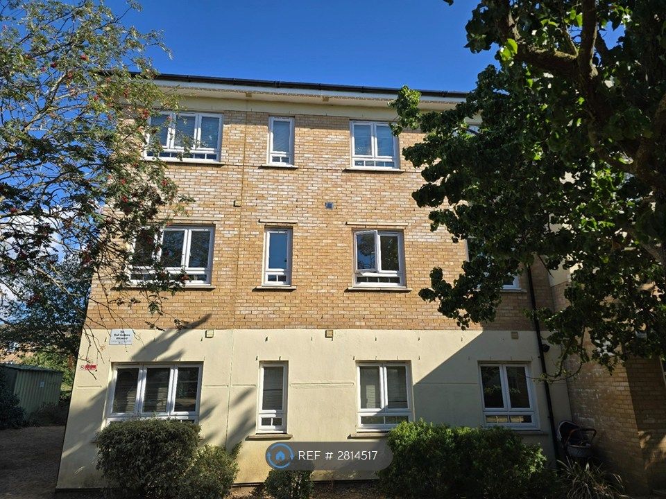 Property photo 3 of 8
