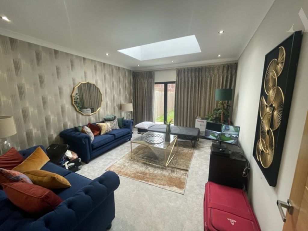 Property photo 3 of 15 5 Beaufort Drive Reception Room