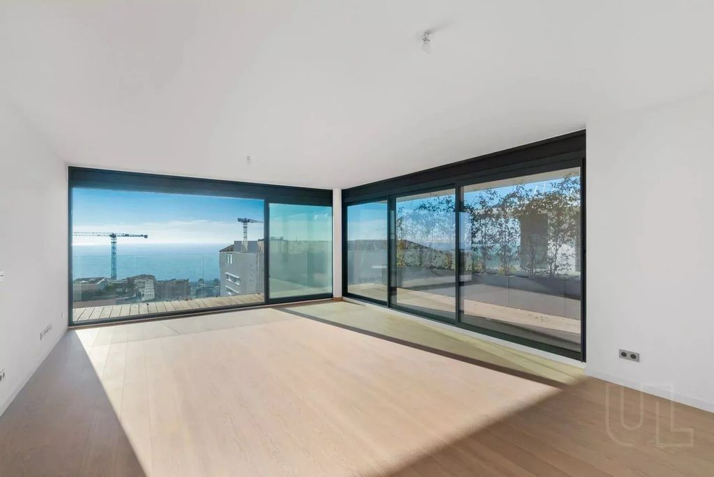 Property photo 3 of 50