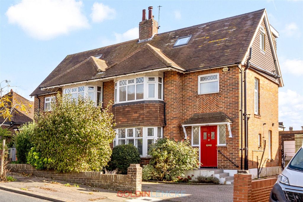 Property photo 1 of 21 Front Elevation