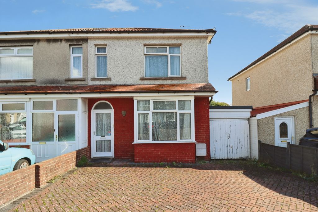 Property photo 1 of 14