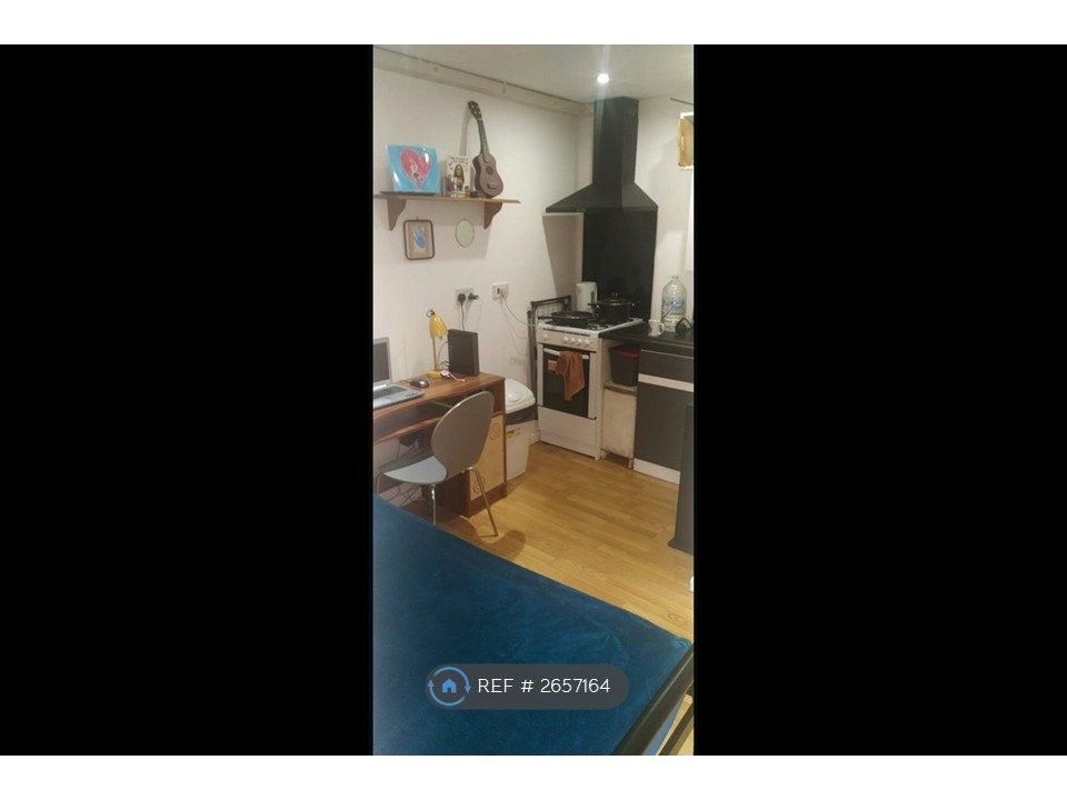 Property photo 2 of 3