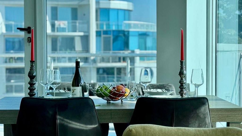 Property photo 3 of 26