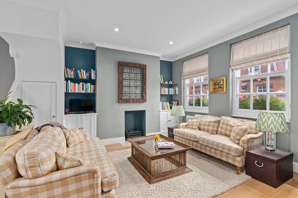 Property photo 3 of 16