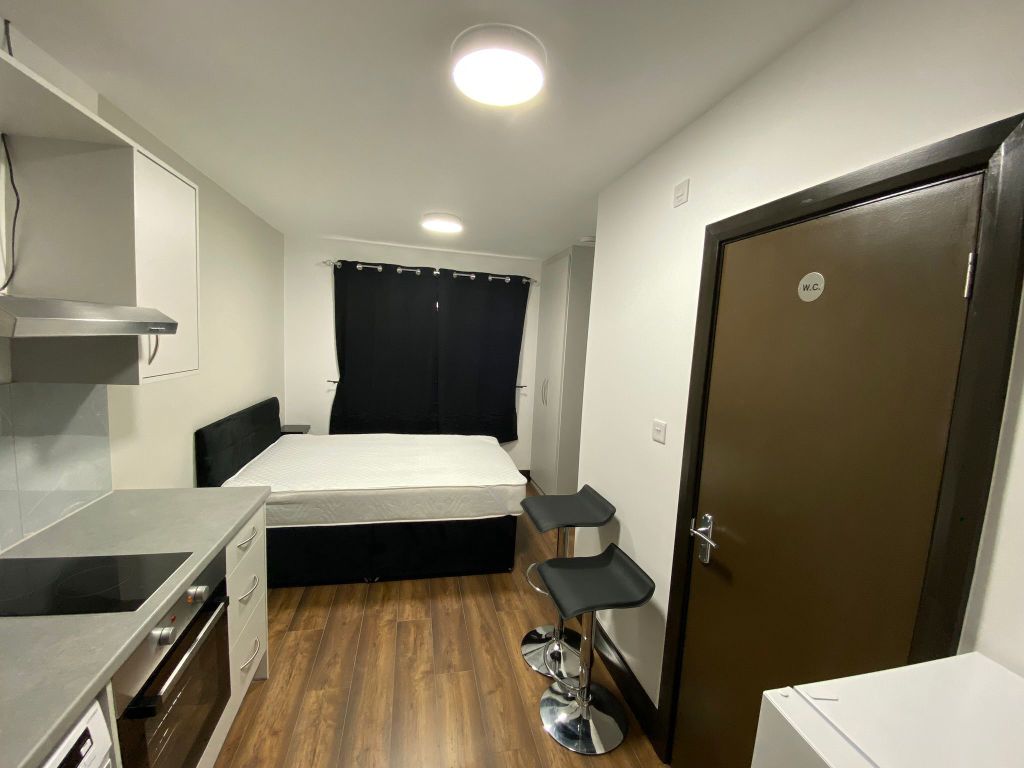 Property photo 1 of 5