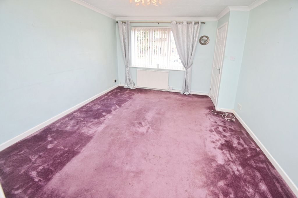 Property photo 3 of 7 B76A75F8-Living 20Room
