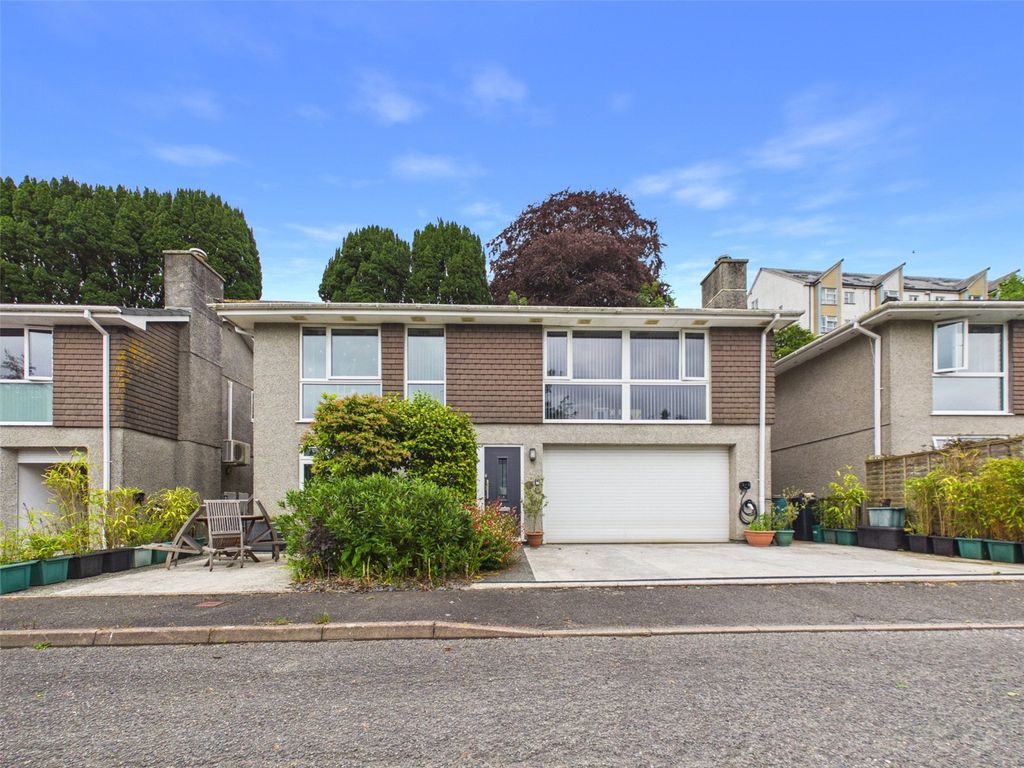 Property photo 1 of 17 Picture No. 02