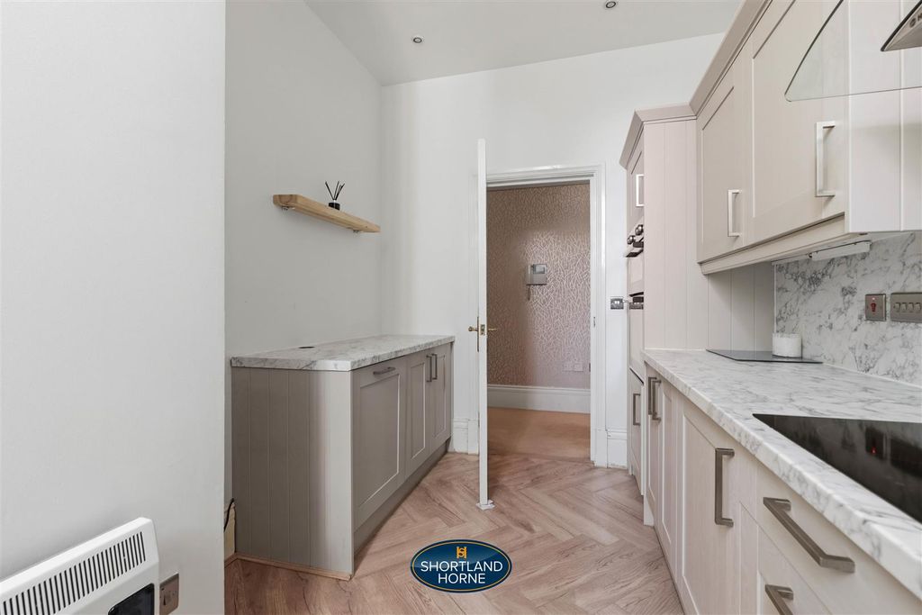 Additional image 12 of 2 bed flat for saleNorthumberland Road, Leamington Spa CV32