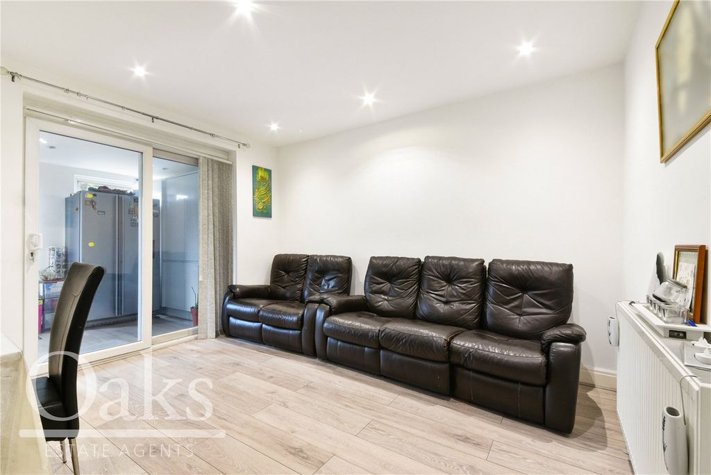 Property photo 3 of 11 Picture No. 04