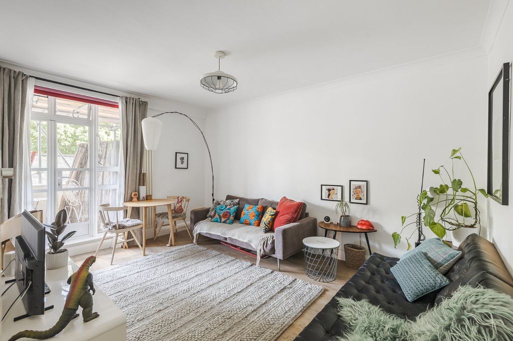 Property photo 1 of 12 Picture No. 10