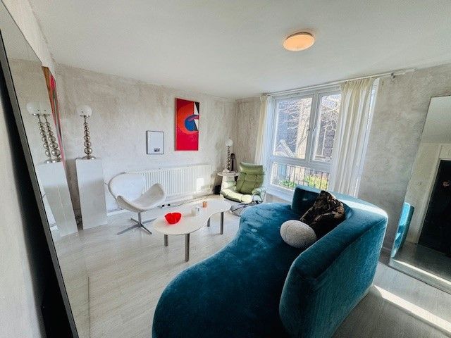 Property photo 1 of 13 Photo 3