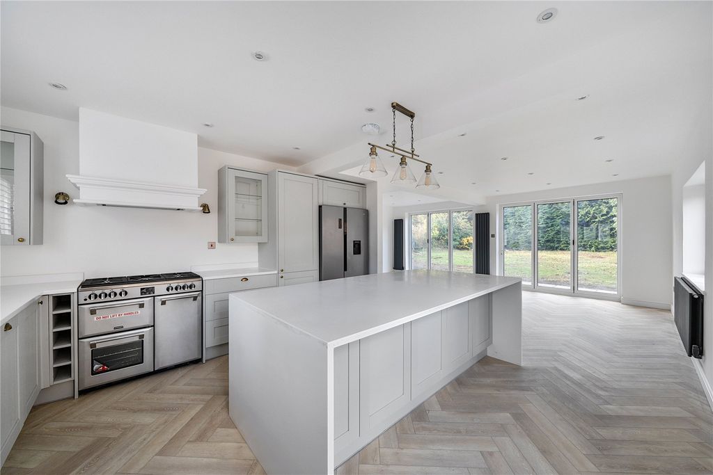 Property photo 3 of 22 Picture No. 07