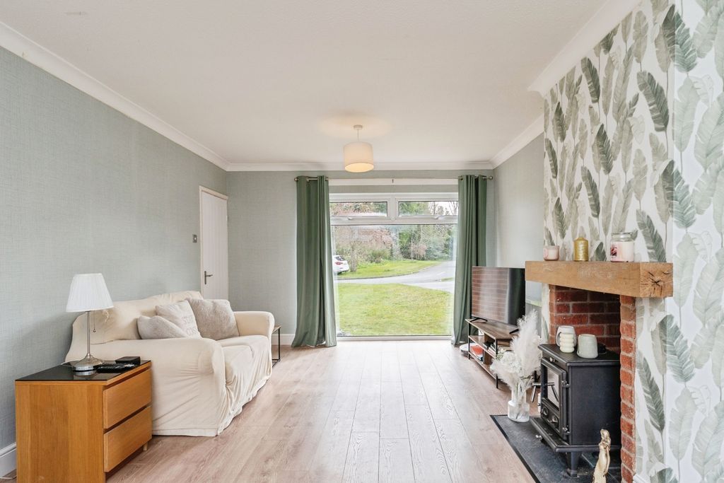 Property photo 3 of 30 Pbox-Img.Jpg