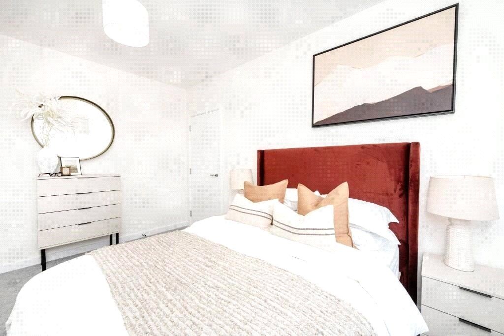 Property photo 3 of 20 Bedroom