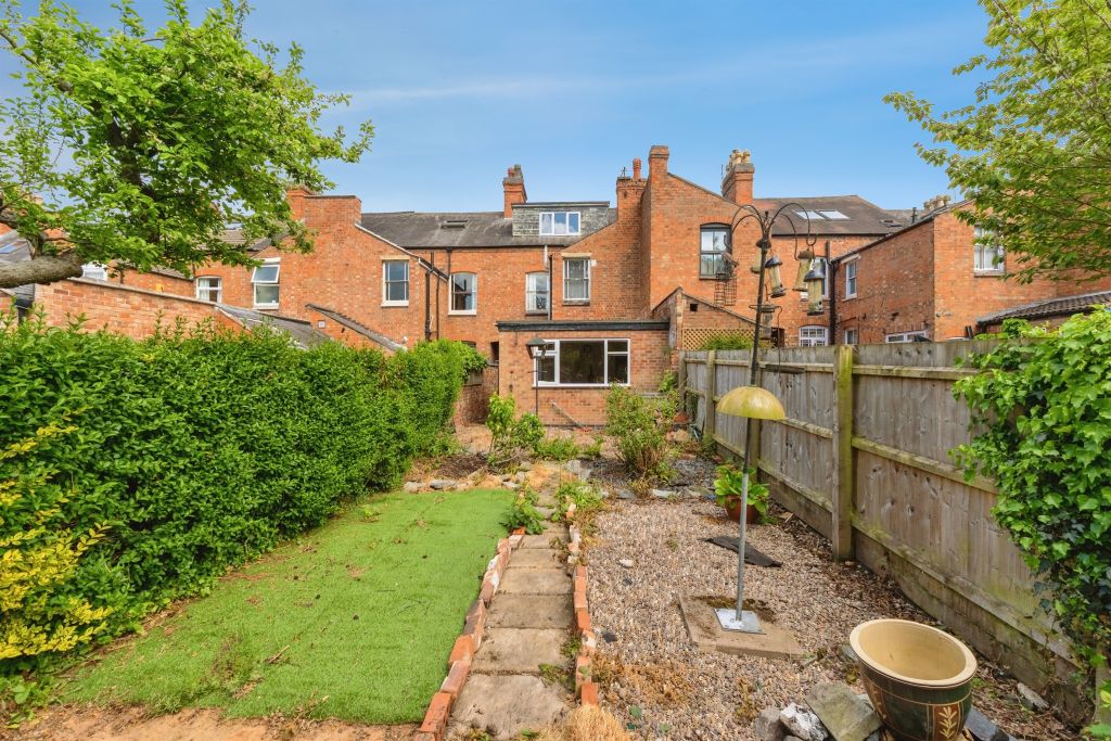 Property photo 1 of 19
