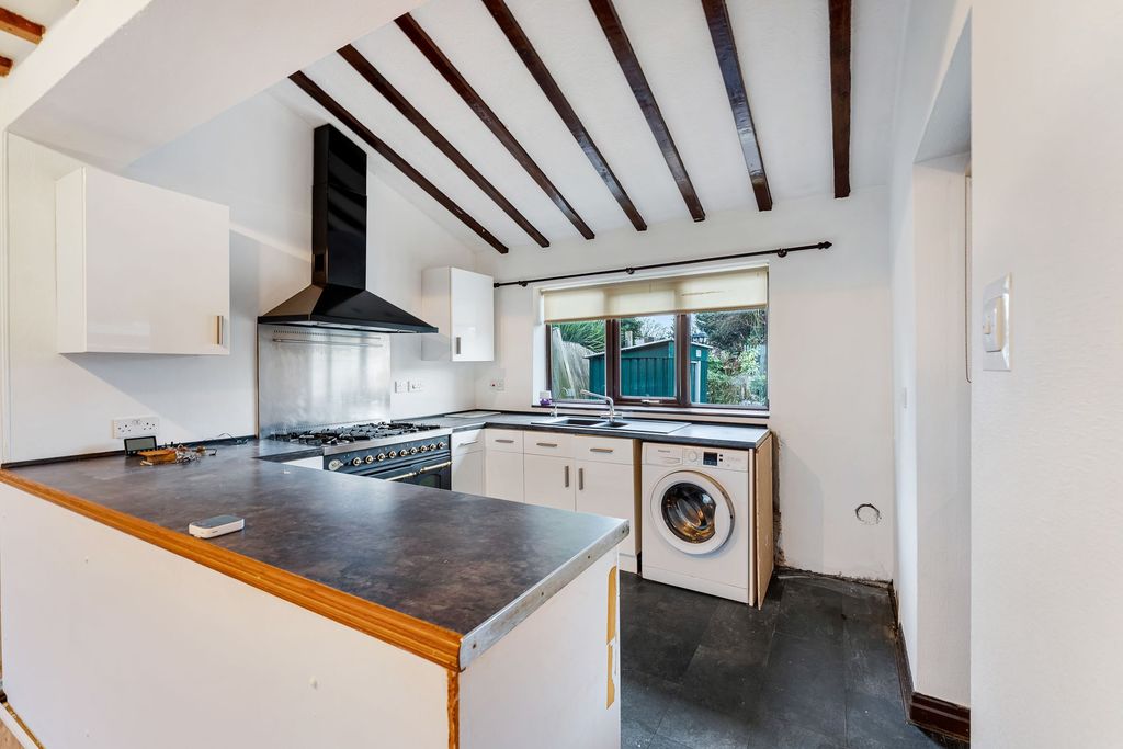 Property photo 3 of 22