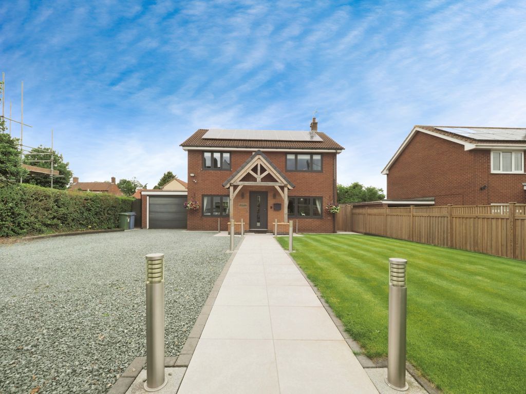 Property photo 1 of 25 Applegarthhighstreetretforddn220Bn-041