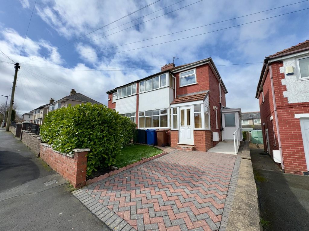 Property photo 1 of 19 Image00045.Jpeg