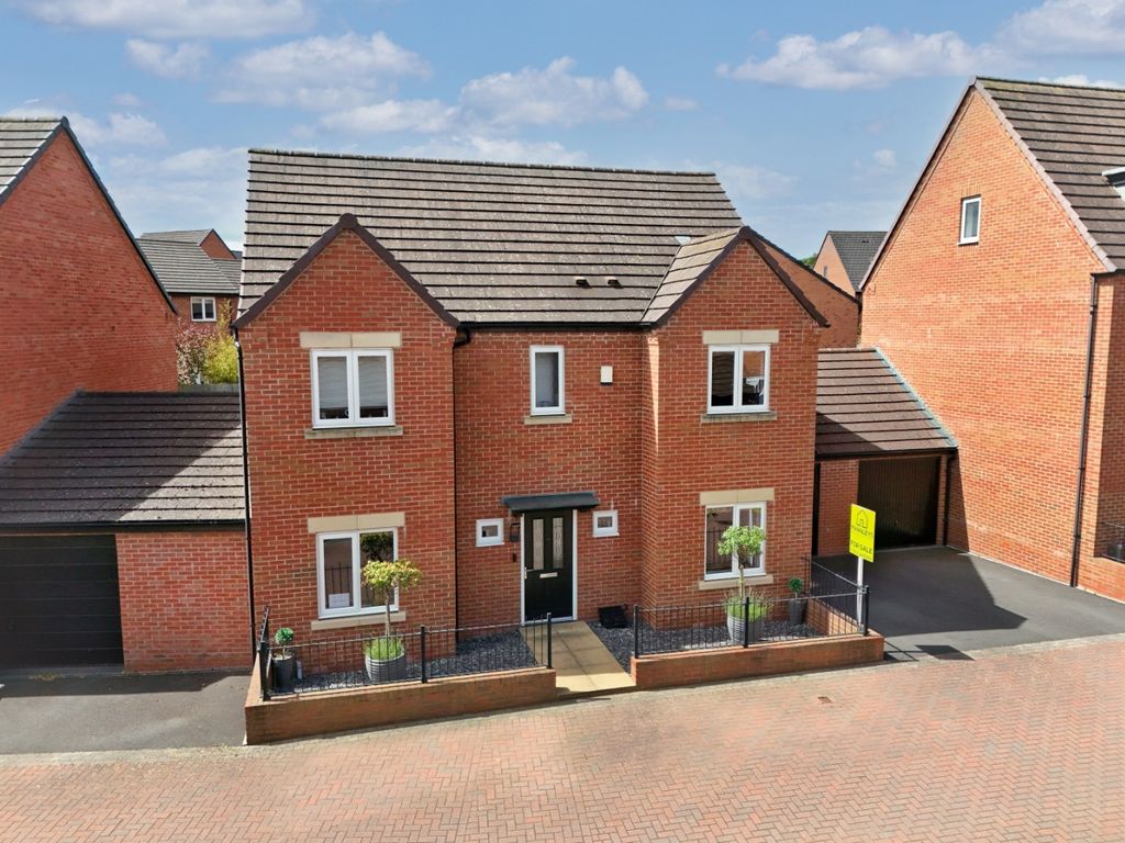 Property photo 1 of 30 4048850