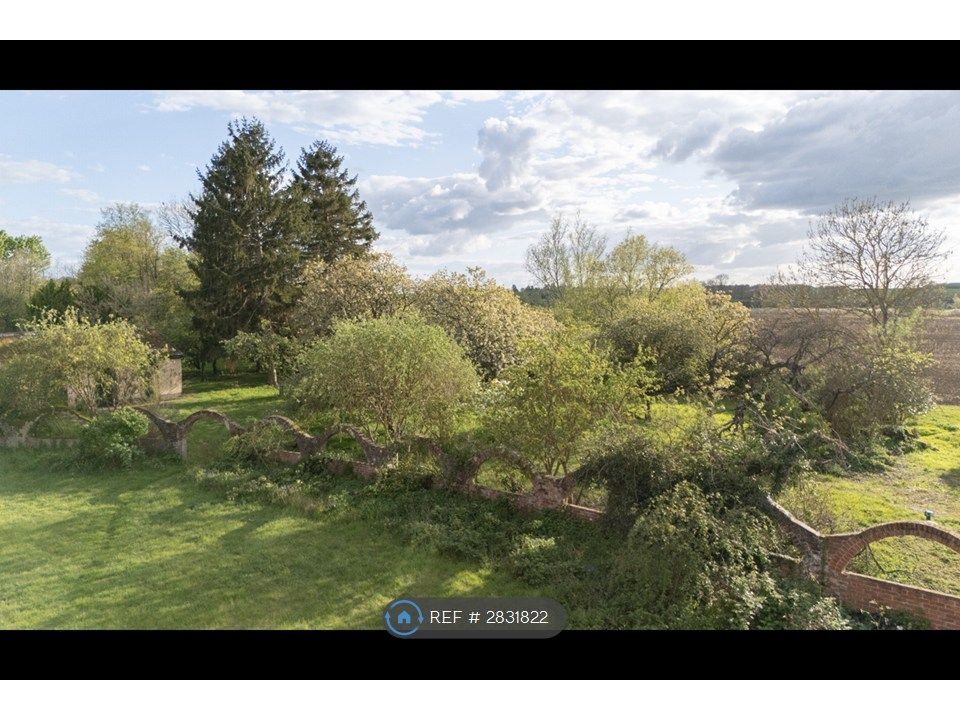 Property photo 3 of 21 The Orchard Early April 26