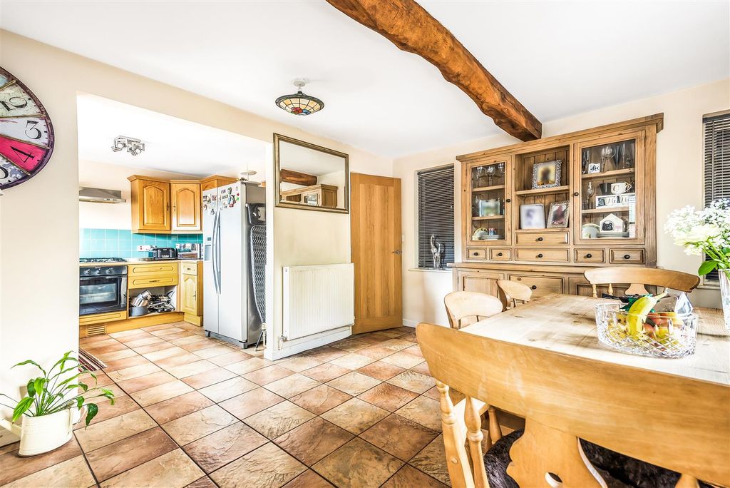 Property photo 3 of 20 724754 (4).Jpg