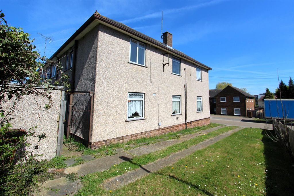 Property photo 3 of 20 3.Jpg