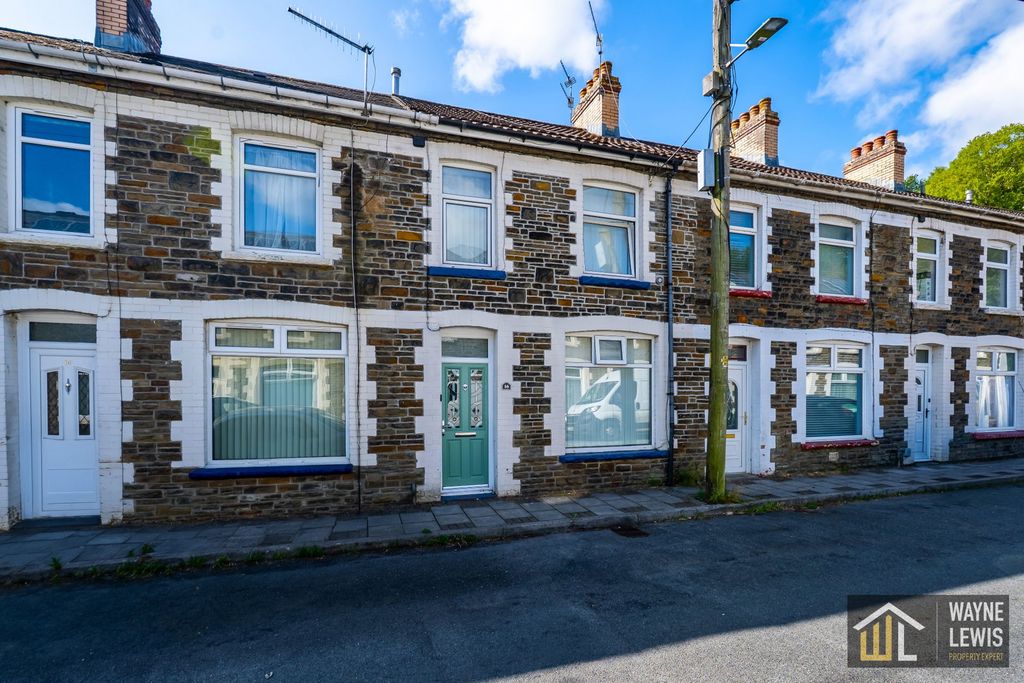 Property photo 1 of 26