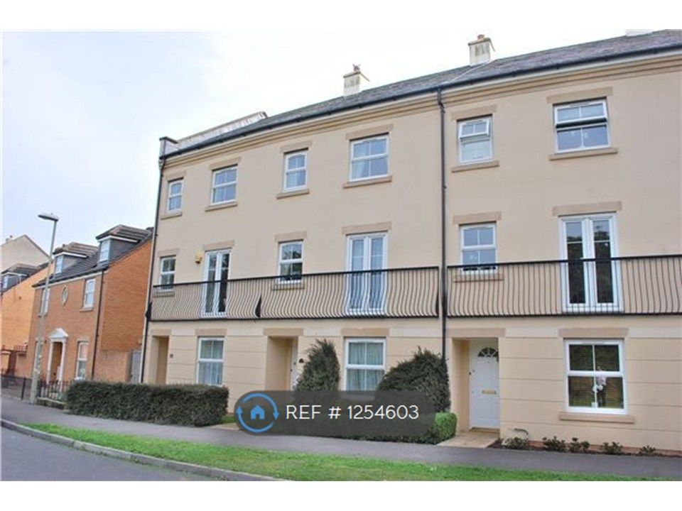 Property photo 1 of 25