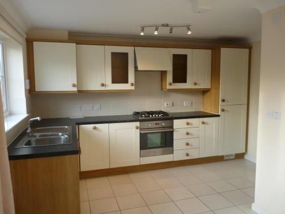 Property photo 3 of 13 Kitchen