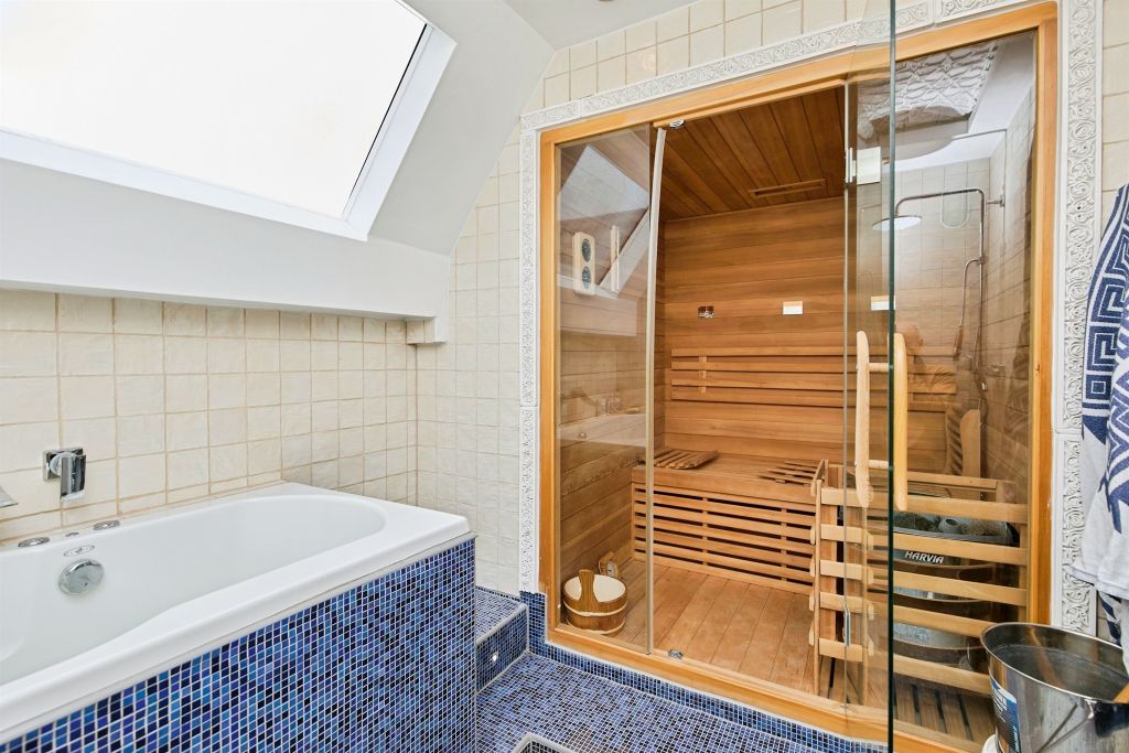 Additional image 19 of 5 bed semi-detached house for saleWhitaker Road, Derby DE23