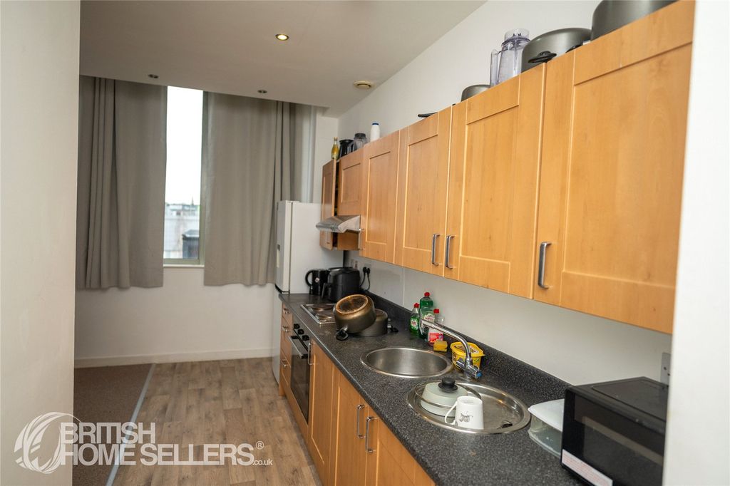 Property photo 2 of 7 Picture No. 04