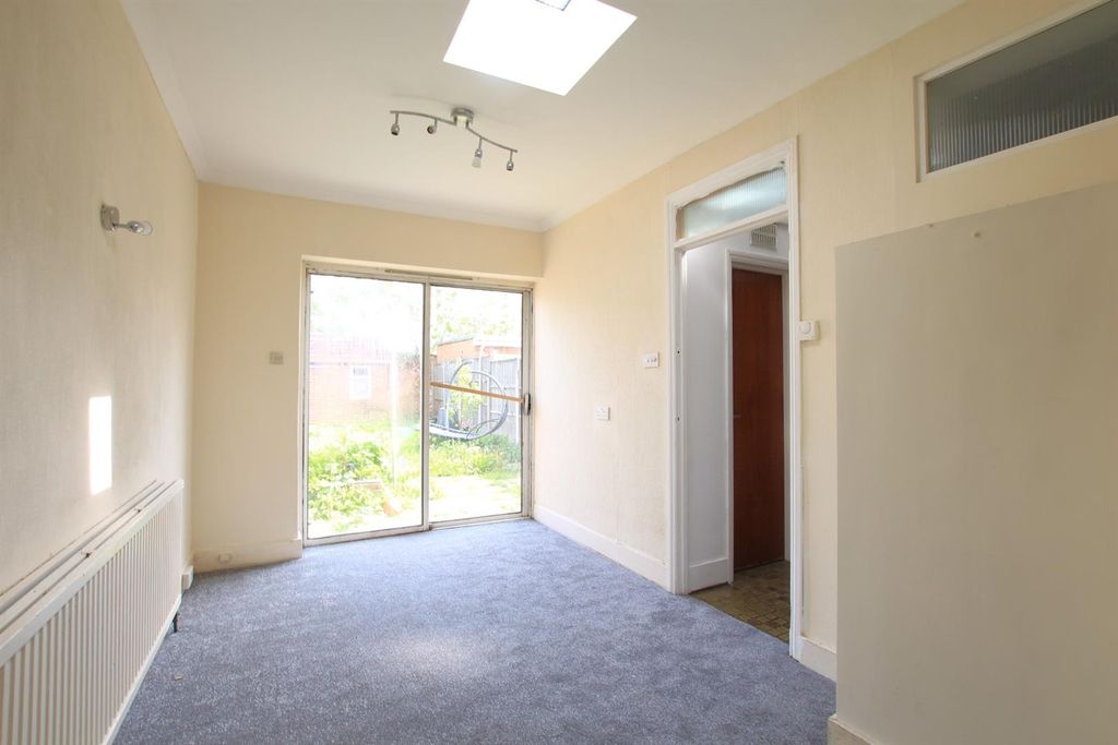 Property photo 2 of 9 Reception Room