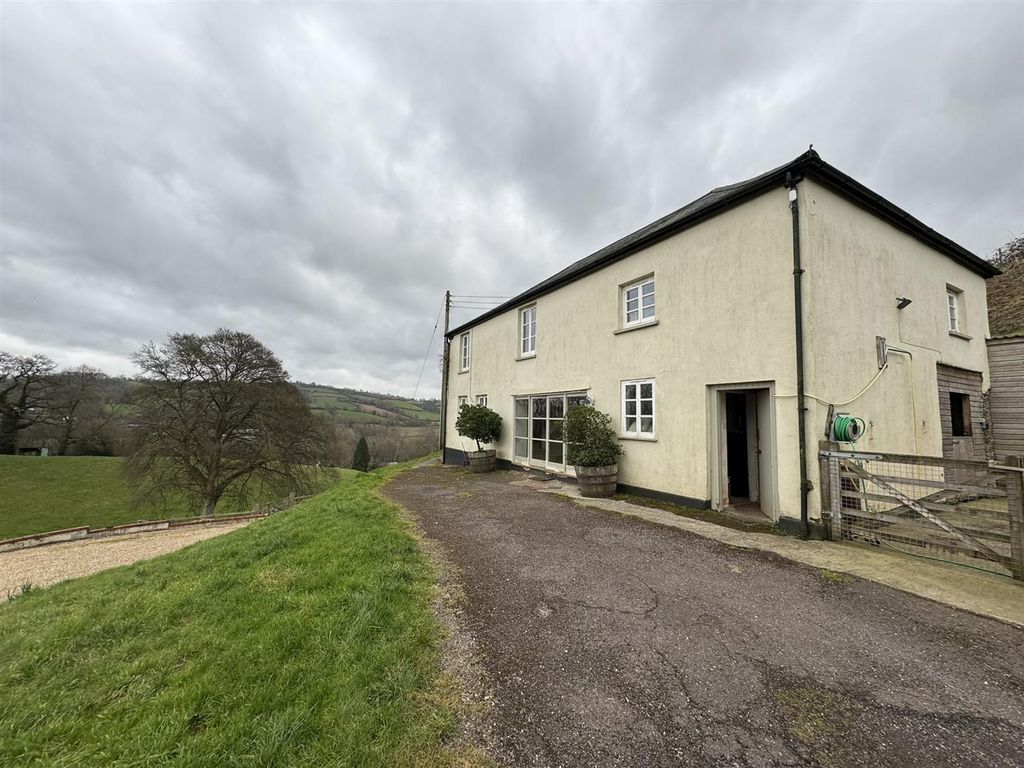 Property photo 3 of 12 Img_9081.Jpeg