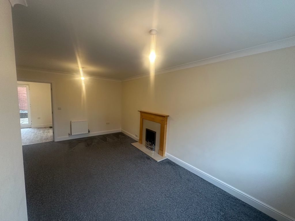 Property photo 3 of 13 Living Room