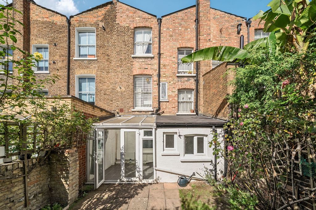 Property photo 1 of 10