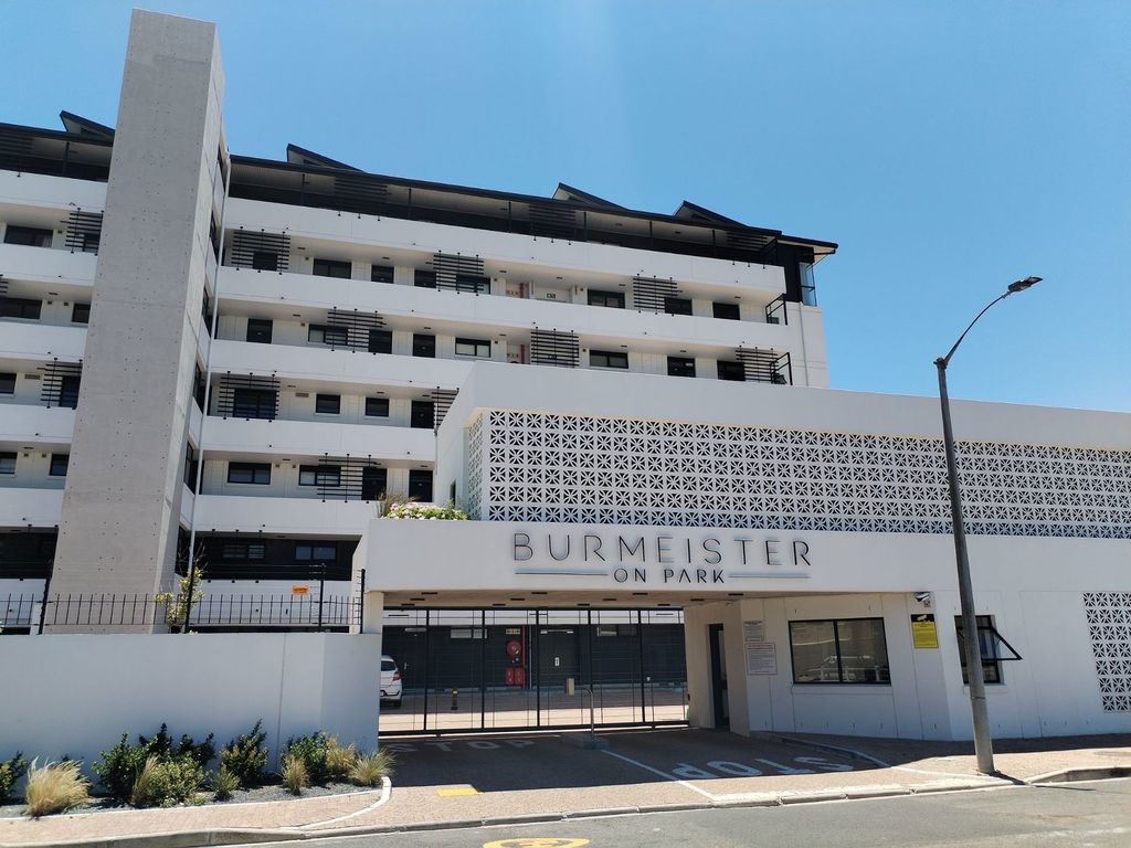 Property photo 1 of 18 1TV1734534